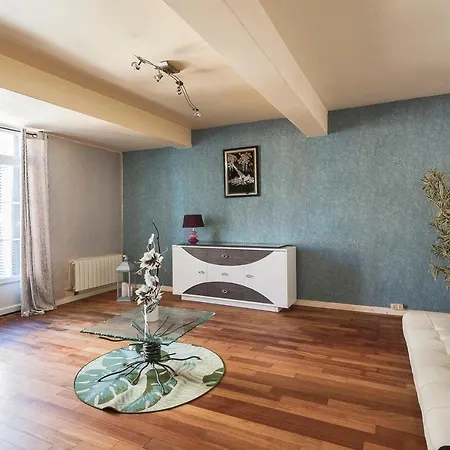 24 Grand Rue Jean Jaures Apartment Aigues-Mortes
