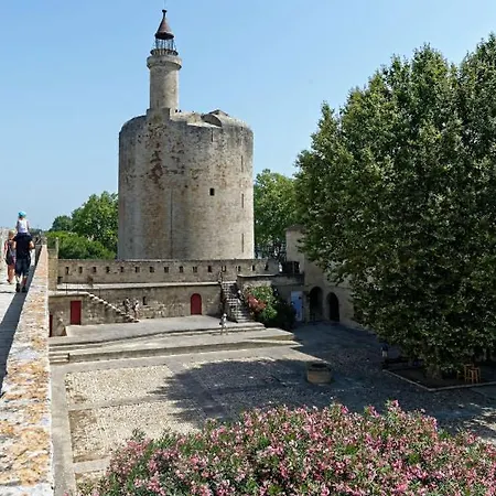 24 Grand Rue Jean Jaures Apartment Aigues-Mortes