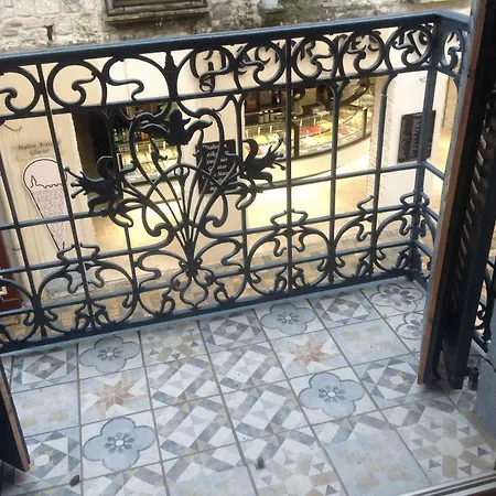Apartment 24 Grand Rue Jean Jaures